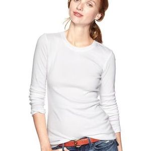 Bowery super soft long sleeve tee, Gap, size S Pima cotton crew neck.